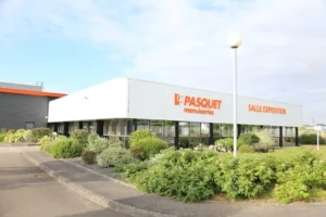 DISTRIBUTION DE MENUISERIE